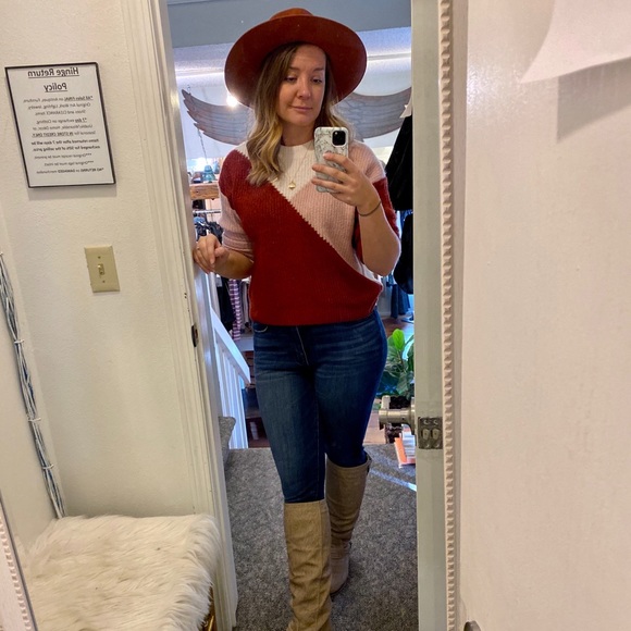 Meet your Posher, Megan - Picture 3 of 3